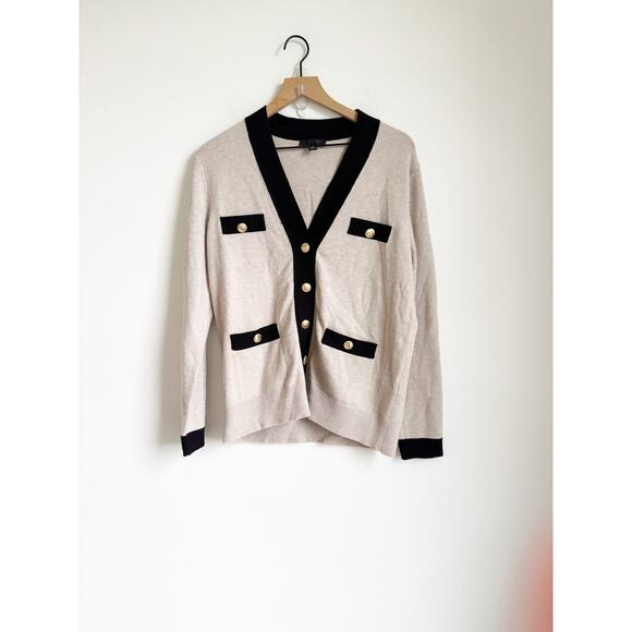 Ann Taylor NWOT Ivory and Black Boyfriend Cardigan Medium Gold Button Detail - Picture 2 of 4